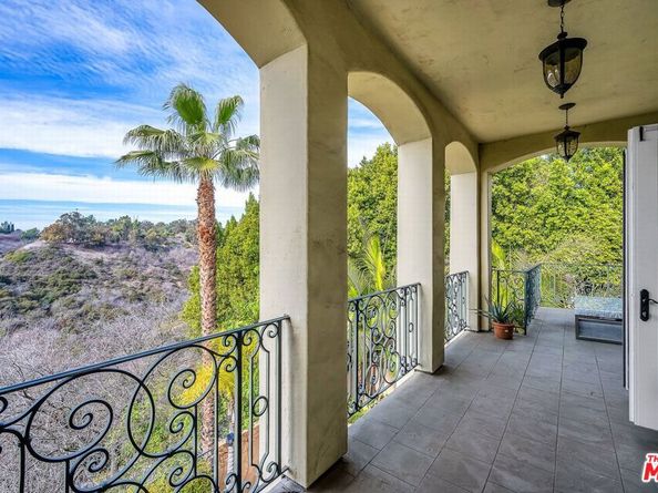 3110 Benedict Canyon Drive, Beverly Hills CA 90210