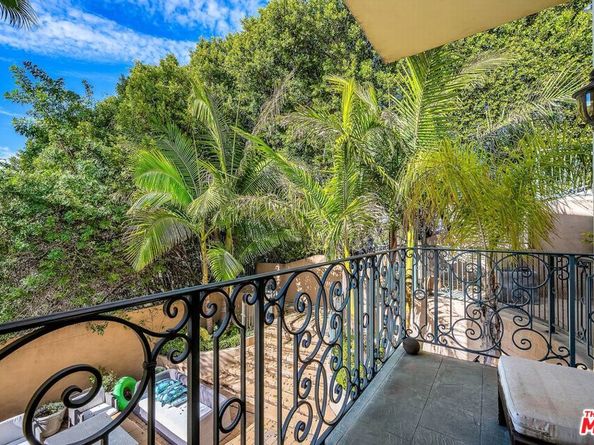 3110 Benedict Canyon Drive, Beverly Hills CA 90210