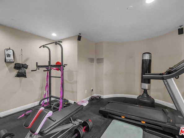 3110 Benedict Canyon Drive, Beverly Hills CA 90210