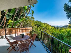 7229 Senalda Road, Los Angeles CA 90068