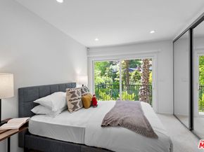 7229 Senalda Road, Los Angeles CA 90068