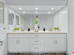 7229 Senalda Road, Los Angeles CA 90068