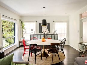 2940 N Beachwood Drive, Los Angeles CA 90068