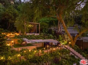 2940 N Beachwood Drive, Los Angeles CA 90068