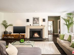 2940 N Beachwood Drive, Los Angeles CA 90068