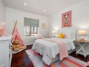 904 5th Street 1, Santa Monica CA 90403