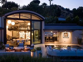 1641 Woods Drive, West Hollywood CA 90069