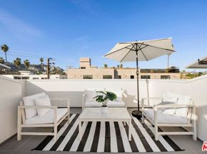 1011 N Ogden Drive 103, West Hollywood CA 90046