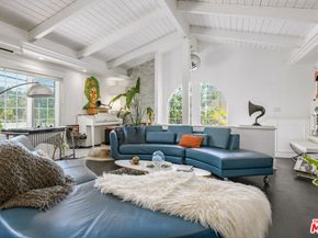 2225 N Cahuenga Boulevard, Los Angeles CA 90068