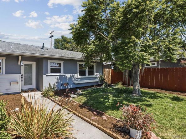 5217 Cole St, San Diego CA 92117