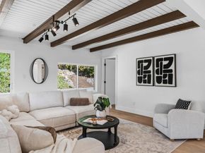 5217 Cole St, San Diego CA 92117