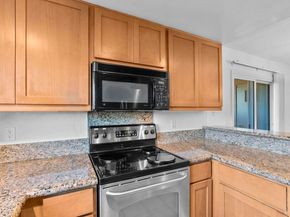 505 San Pasqual Valley 183, Escondido CA 92027