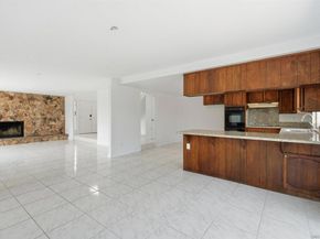 1839 Galveston St, San Diego CA 92110
