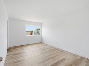 1839 Galveston St, San Diego CA 92110