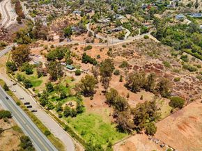 9111 Tropico, La Mesa CA 91941