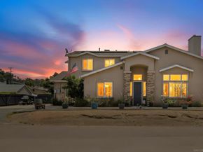 9111 Tropico, La Mesa CA 91941