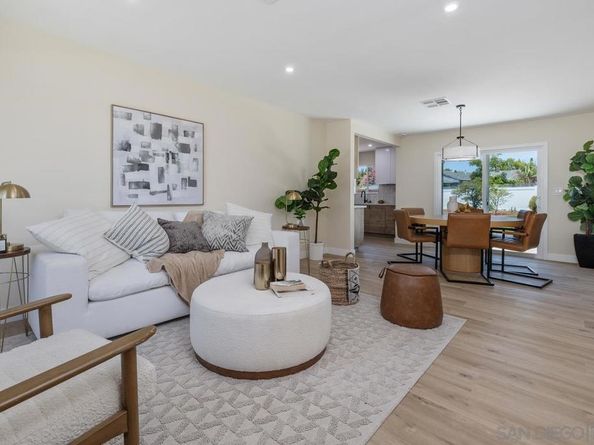 4206 E Overlook Dr., San Diego CA 92115