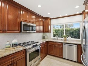 2055 Caminito San Nicholas, La Jolla CA 92037
