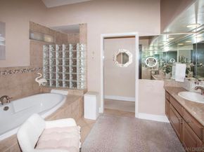 17605 Rienzi Place, San Diego CA 92128