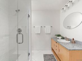 3630 Bayside Walk B, San Diego CA 92109