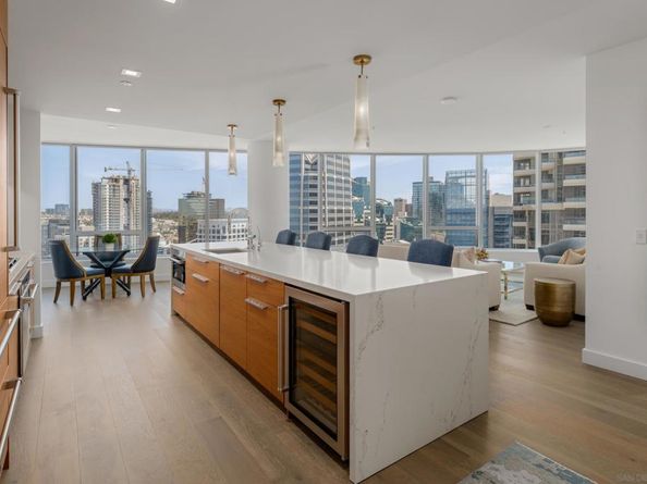 888 W E Street 3105, San Diego CA 92101