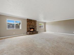 936 Spinel Ave, El Cajon CA 92021