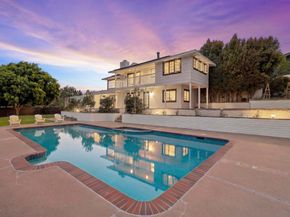 10409 Grandview Dr, La Mesa CA 91941