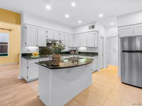 13837 Fontanelle, San Diego CA 92128