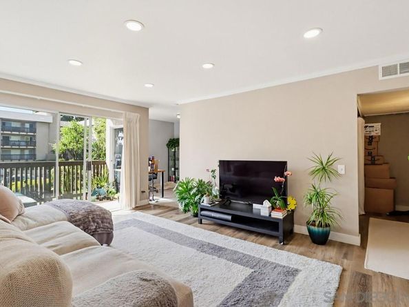 6416 Friars Road 111, San Diego CA 92108