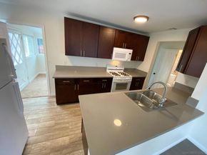 8975 Lamar St, Spring Valley CA 91977