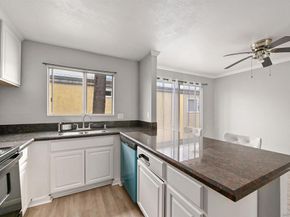 1643 Pentecost Way 4, San Diego CA 92105