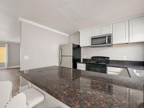 1643 Pentecost Way 4, San Diego CA 92105