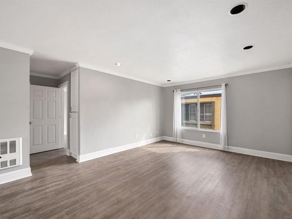 1643 Pentecost Way 4, San Diego CA 92105