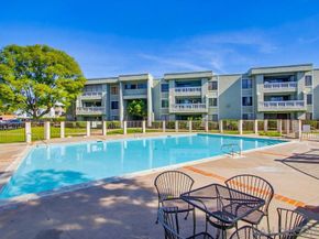 1020 E Washington Ave 107, Escondido CA 92025