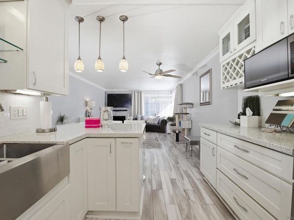 10300 Caminito Cuervo 52, San Diego CA 92108