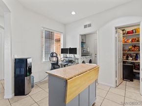 6373 Avenida De Las Vistas 3, San Diego CA 92154