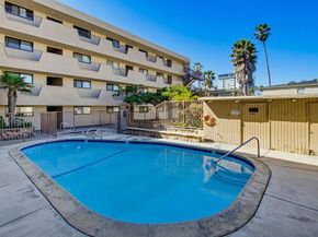 4667 Ocean Blvd 306, San Diego CA 92109