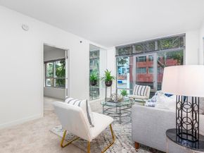 425 W Beech St 327, San Diego CA 92101