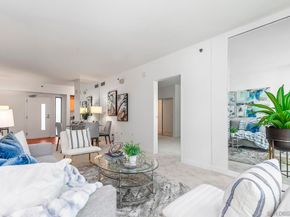 425 W Beech St 327, San Diego CA 92101