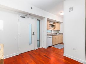 425 W Beech St 327, San Diego CA 92101