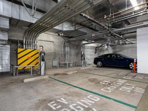 425 W Beech St 327, San Diego CA 92101