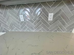 7825 Cypress Dr, Santee CA 92071