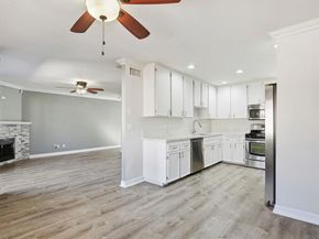 10794 Jeanne Ter E, Santee CA 92071