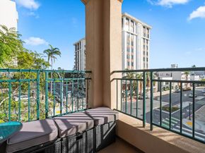 2400 5th Avenue 330, San Diego CA 92101