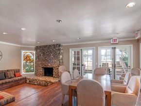 8860 Villa La Jolla 314, La Jolla CA 92037