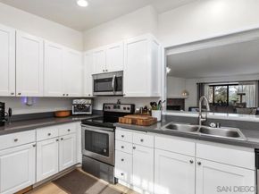 8860 Villa La Jolla 314, La Jolla CA 92037