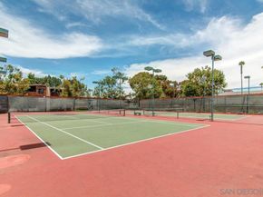 8860 Villa La Jolla 314, La Jolla CA 92037