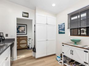 8860 Villa La Jolla 314, La Jolla CA 92037