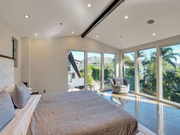 6920 Treasure Trail, Los Angeles CA 90068