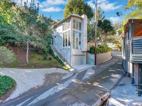 6920 Treasure Trail, Los Angeles CA 90068